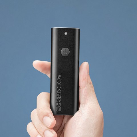 Lampka rowerowa przednia z funkcją latarki biała 600lm IPX6 USB-C - czarna Lampka rowerowa przednia z funkcją latarki biała 600lm IPX6 USB-C - czarna