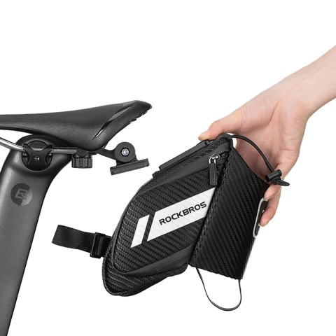 Torba rowerowa pod siodełko z kieszonką na butelkę bidon 1.5l - czarna Torba rowerowa pod siodełko z kieszonką na butelkę bidon 1.5l - czarna