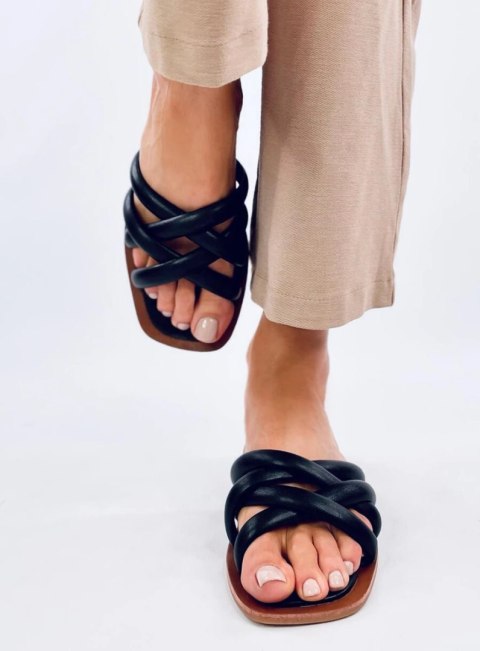 Klapki damskie ZOLA BLACK Klapki damskie ZOLA BLACK