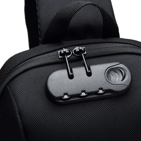Plecak miejski Premium na jedno ramię antykradzieżowy z organizerem i USB - czarny Plecak miejski Premium na jedno ramię antykradzieżowy z organizerem i USB - czarny