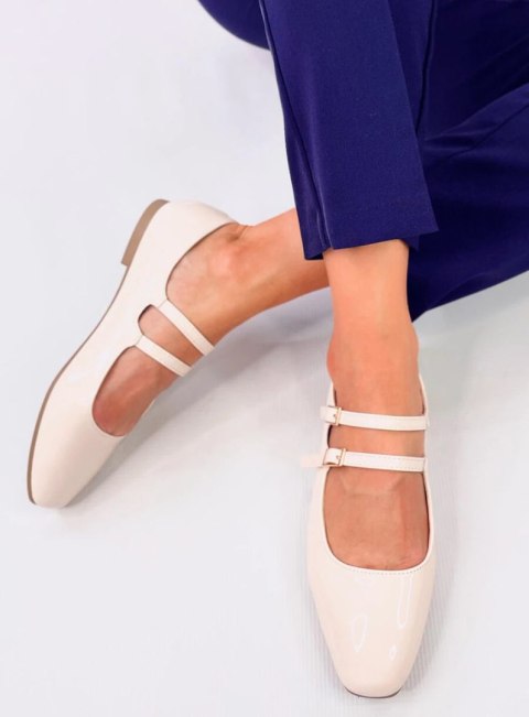 Baleriny lakierowane w stylu Mary Jane LITHS BEIGE Baleriny lakierowane w stylu Mary Jane LITHS BEIGE