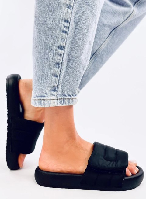 Klapki ortalionowe CUETO BLACK Klapki ortalionowe CUETO BLACK