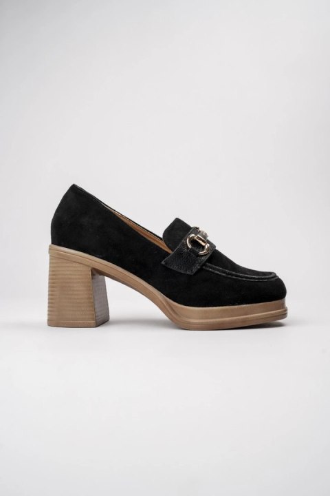Damskie Loafersy ROYCE BLACK - Ponadczasowa Czerń i Elegancki Detal Damskie Loafersy ROYCE BLACK - Ponadczasowa Czerń i Elegancki Detal